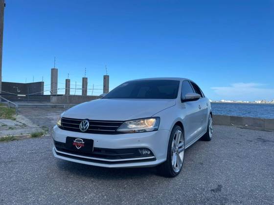 VOLKSWAGEN JETTA 1.4 16V TSI COMFORTLINE GASOLINA 4P TIPTRONIC VOLKSWAGEN JETTA 1.4 16V TSI COMFORTLINE GASOLINA 4P TIPTRONIC